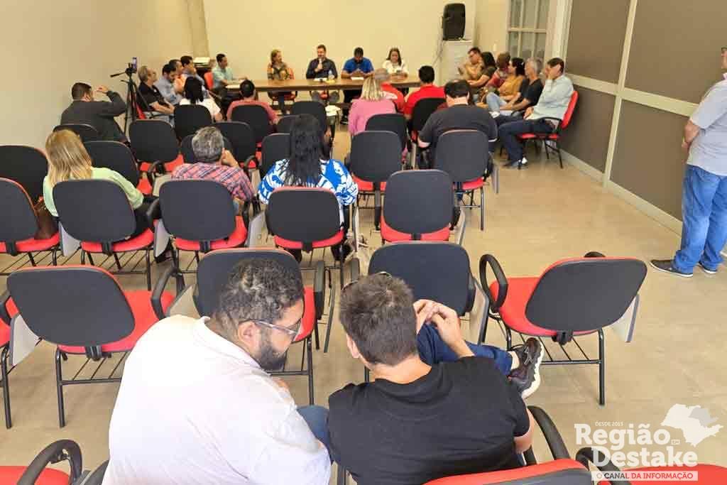 coletiva01
