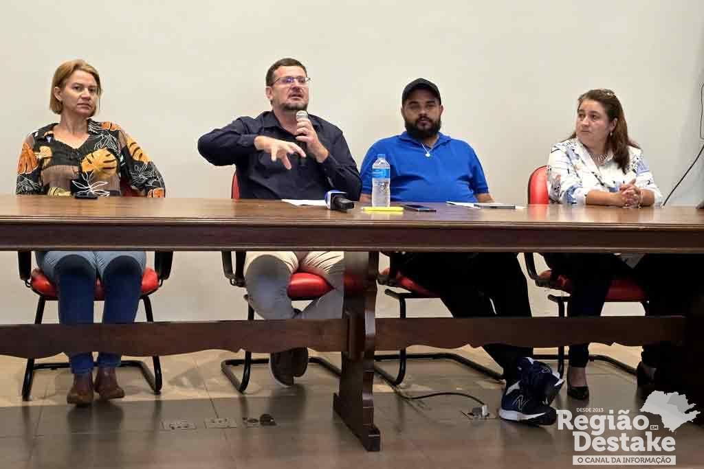 coletiva03