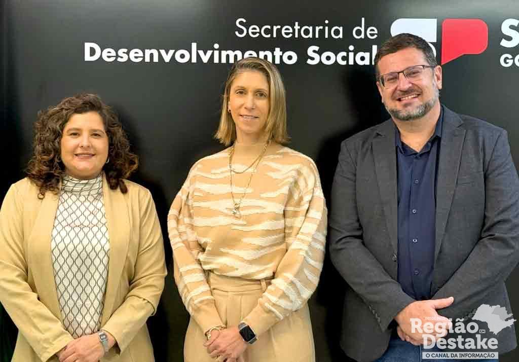 SOCIAL01