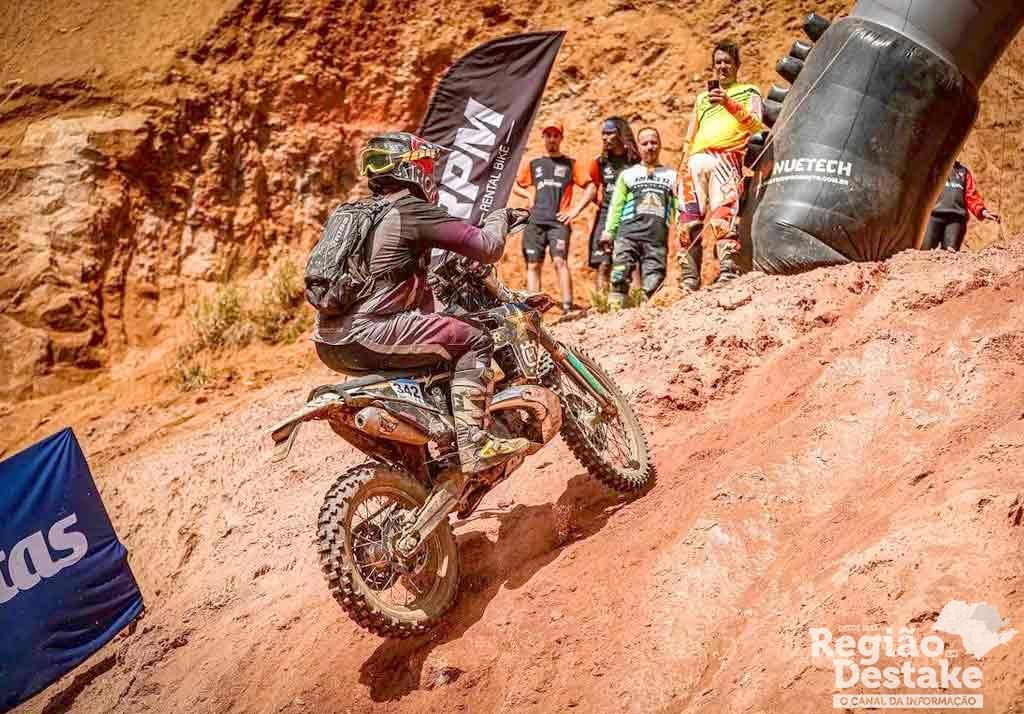 enduro03