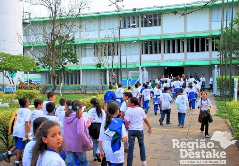 ESCOLA