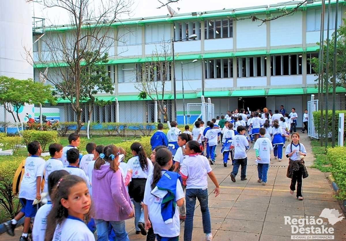 ESCOLA