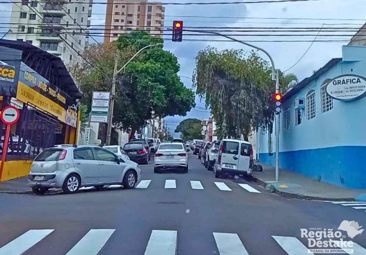 SEMAFORO