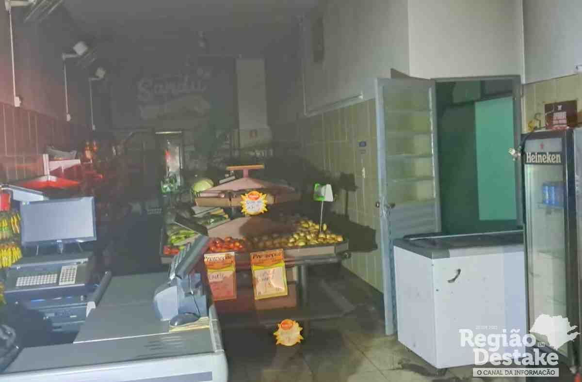 base fotos site_20251209_090810_0000