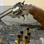 REVOLVER 02