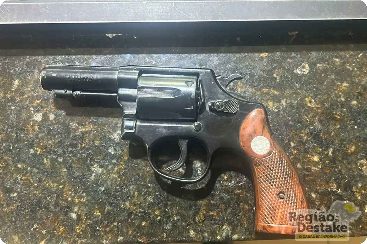 ARMA-REVOLVER