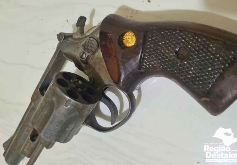 revolver2